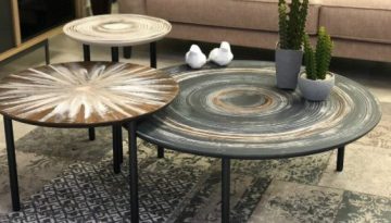 Coffee table και βοηθητικά τραπεζάκια