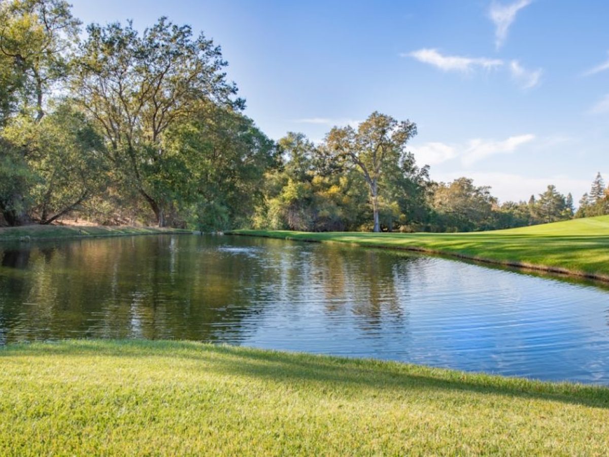 Τι δεν πρέπει να βάζεις στο στεγνωτήριο ρούχων