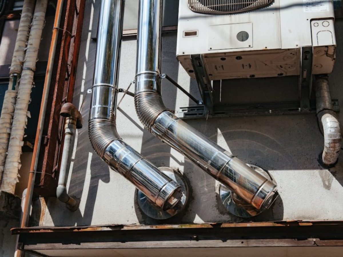 Πώς να καθαρίσεις το καυσαέριο από τον τοίχο του μπαλκονιού